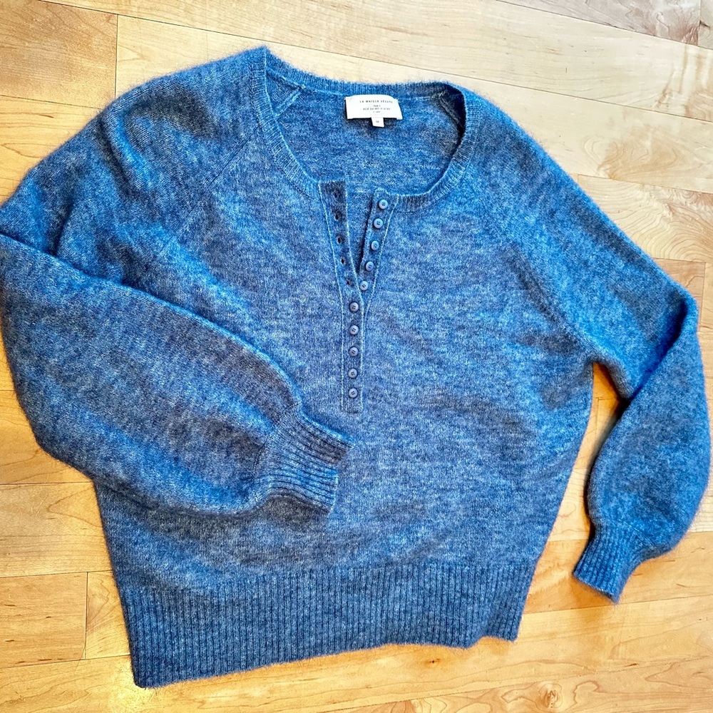 NWOT Sézane Henley sweater